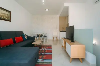 Una televisión o centro de entretenimiento en One&Lux Lumbreras, bright duplex with private terrace
