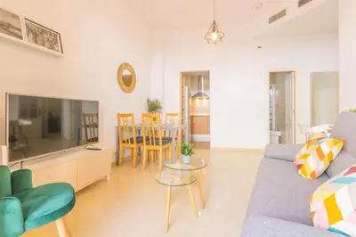 Una televisión o centro de entretenimiento en Apartamento Anais Centro Sevilla