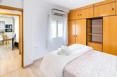 Cama o camas de una habitación en Apartamento a 500m de la Judería con Parking