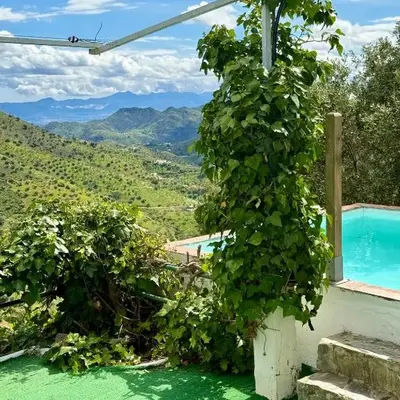 La Tahona (Cortijo Andaluz en las montañas)