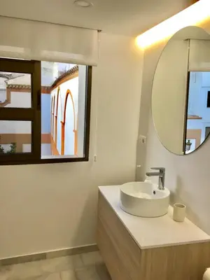 Un baño de Apart Los Patios de Valladares