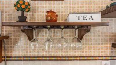 Utensilios para hacer té y café en Casa Rural El Viso Rute by Ruralidays