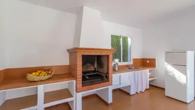 Una cocina o zona de cocina en Casa La Solea Cuevas Bajas by Ruralidays