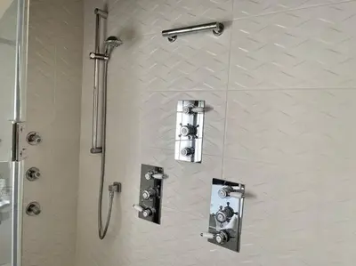 Un baño de Geysotur Rincón de la Mezquita