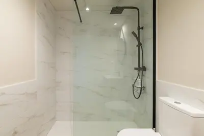 Un baño de Florencio Quintero Home