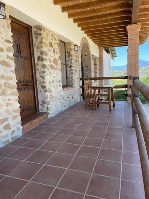 Un balcón o terraza de Habitación rural en Posada Los Caballos