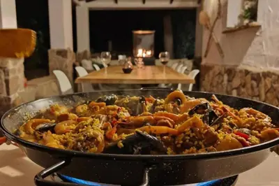Comida en o cerca de esta casa o chalet