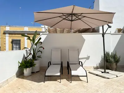 Un balcón o terraza de Apartamento dúplex con piscina privada en terraza