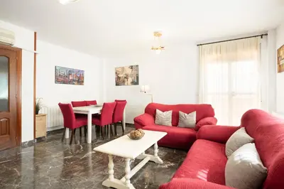 Zona de estar de Casa con piscina privada de agua salada