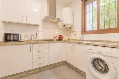 Una cocina o zona de cocina en APARTAMENTOS LOS ABUELOS - Cordoba