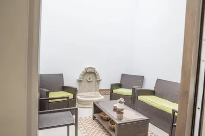 Zona de estar de Elegante y acogedor. Buena ubicación