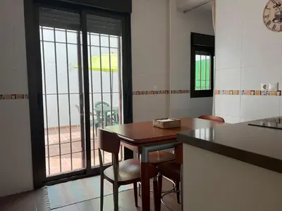 Una cocina o zona de cocina en Apartamento con excelente ubicación y terraza privada