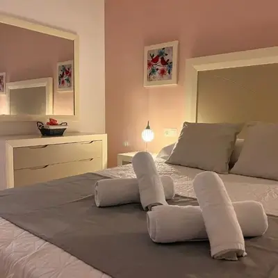Apartamento con excelente ubicación y terraza privada