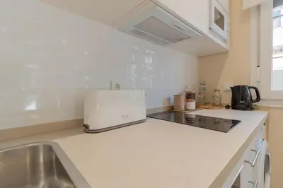 Una cocina o zona de cocina en Luxury El Patio de la Juderia