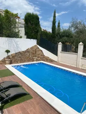 Piscina en o cerca de Casa Los Encinares