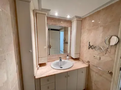 Un baño de Geysotur Alderetes