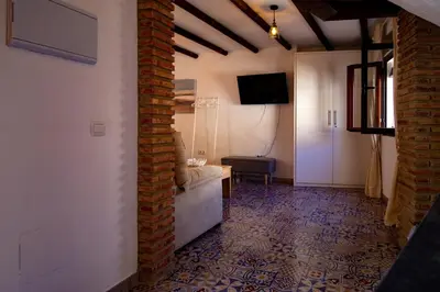 Una televisión o centro de entretenimiento en La Jaboneria de Setenil
