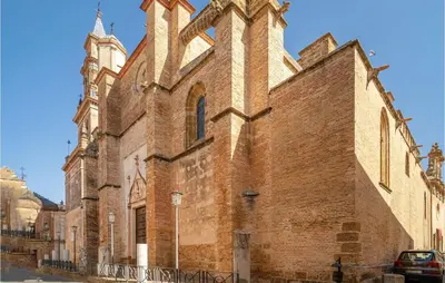 Plano de Amazing Apartment In Carmona With Wifi
