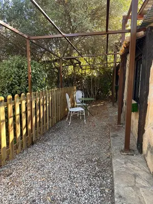Jardín al aire libre en EcoCabaña El Refugio