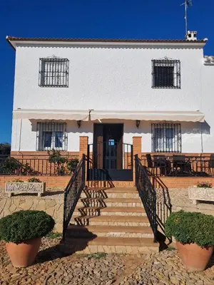 Edificio en el que se encuentra la casa o chalet