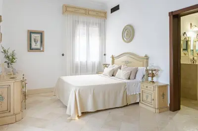 Cama o camas de una habitación en Andalusian Villa w/ Pool, Garden & Barbecue