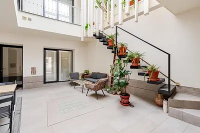 Plano de Dúplex el patio en centro de Sevilla