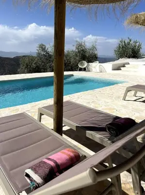 Piscina en o cerca de Casa Juncares