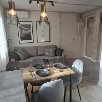 Sunny handmade home. WI-FI