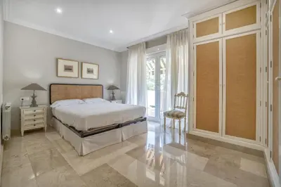 Cama o camas de una habitación en Apartamento Los Tilos & Parking & Piscina