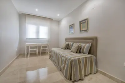 Zona de estar de Apartamento Los Tilos & Parking & Piscina