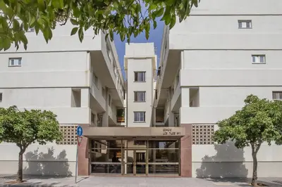 Edificio en el que se encuentra el apartamento
