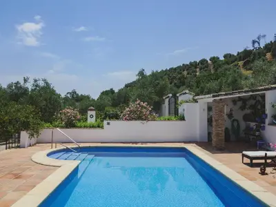 Piscina en o cerca de Cubo's Casa Rural Mar Verde