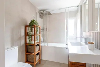 Un baño de Casa FIBES - Congresos parking y alberca