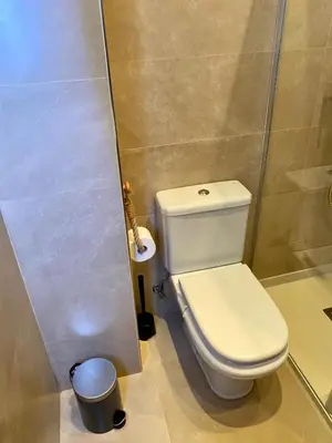 Un baño de WISH SUITE LA FLORIDA DE SEVILLA