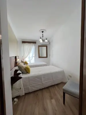 Cama o camas de una habitación en Casa Azalea - nuevo alojamiento en Setenil de las Bodegas