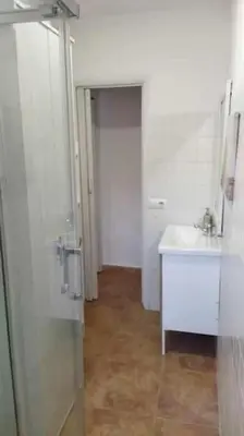 Un baño de Apartamento Beatas Parking Gratis Centro Histórico