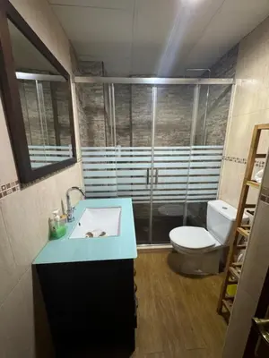 Un baño de EL NIDO