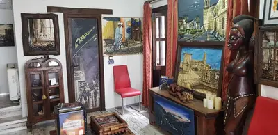 Una televisión o centro de entretenimiento en La Casa del Pintor - Estudio de Arte en Baeza