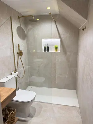 Un baño de La Almunia de Córdoba, Centro Histórico