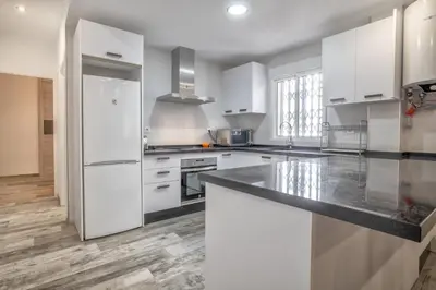 Una cocina o zona de cocina en Apartamento Andalusí & Parking Incluido & Casco Histórico