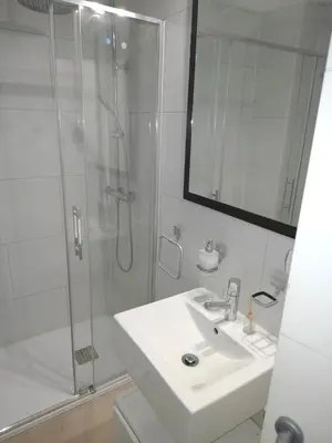 Un baño de Charming 2 Bedroom Apartment at Sevilla City Center By OCityzen