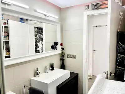 Un baño de NUEVO!! Apartamento Lujo&Confort. PARKING