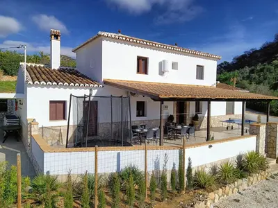 Edificio en el que se encuentra la casa o chalet