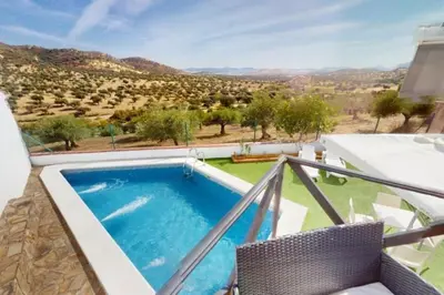 Piscina en o cerca de CASA RURAL CON VISTAS ESPECTACULARES