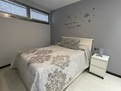 Cama o camas de una habitación en TECNOCORDOBA II aparcamiento privado gratuito y piscina