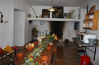 Comida en o cerca of this country house