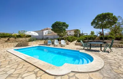 Piscina en o cerca de Cortijo el Ciego