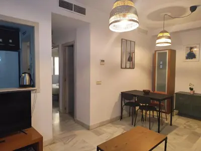 Zona de estar de APARTAMENTO SAN LUIS. Plaza de Parking Gratis!!!