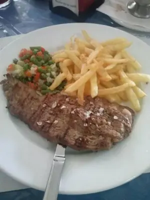 Comida en o cerca de este hostal o pensión