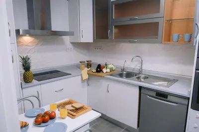 Una cocina o zona de cocina en Piso compartido Delyrent, Reja